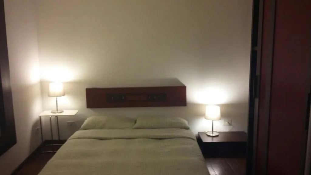 Trastevere Art Apartment Rome 0*,  Italy